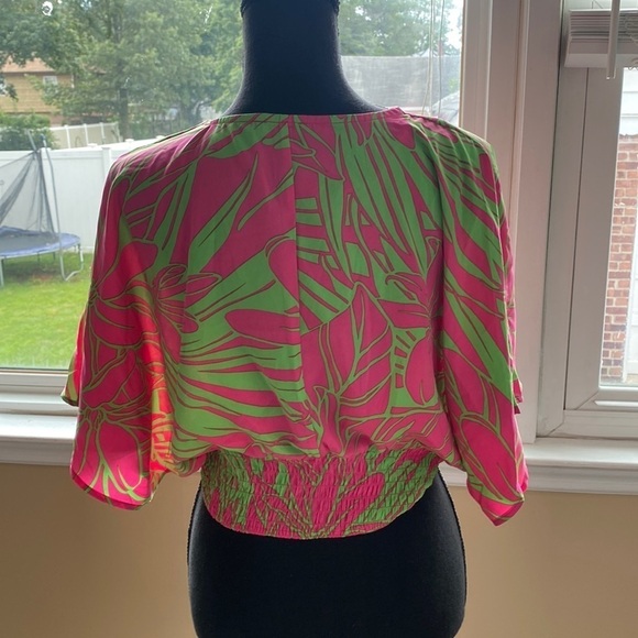 One n More Leaf Print Short Sleeve Top - Picture 4 of 11